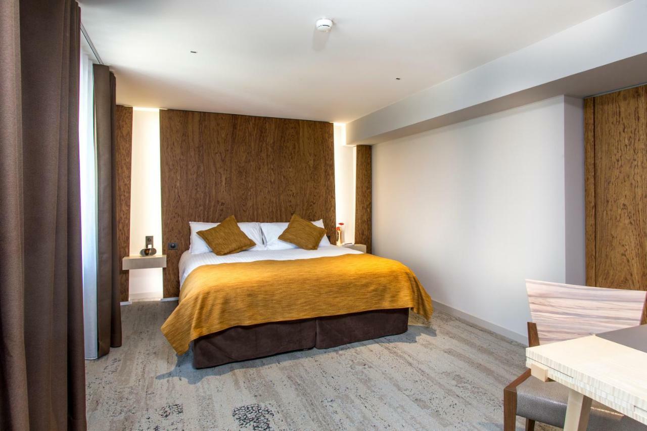 Hotel & Restaurant Sodade Chaudes-Aigues Esterno foto